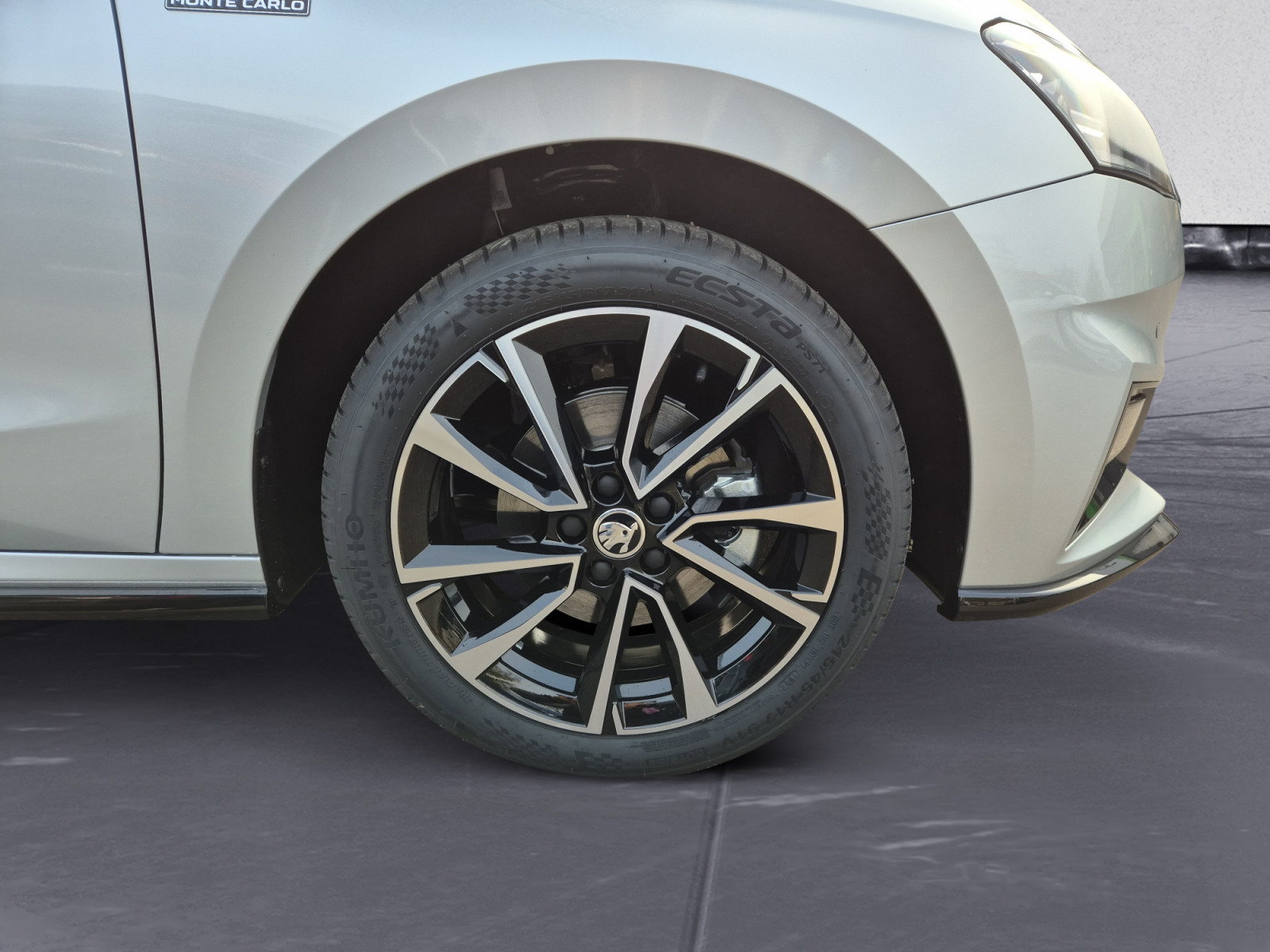 Skoda - Fabia Monte Carlo 1,0 TSI 7-Gang-DSG
