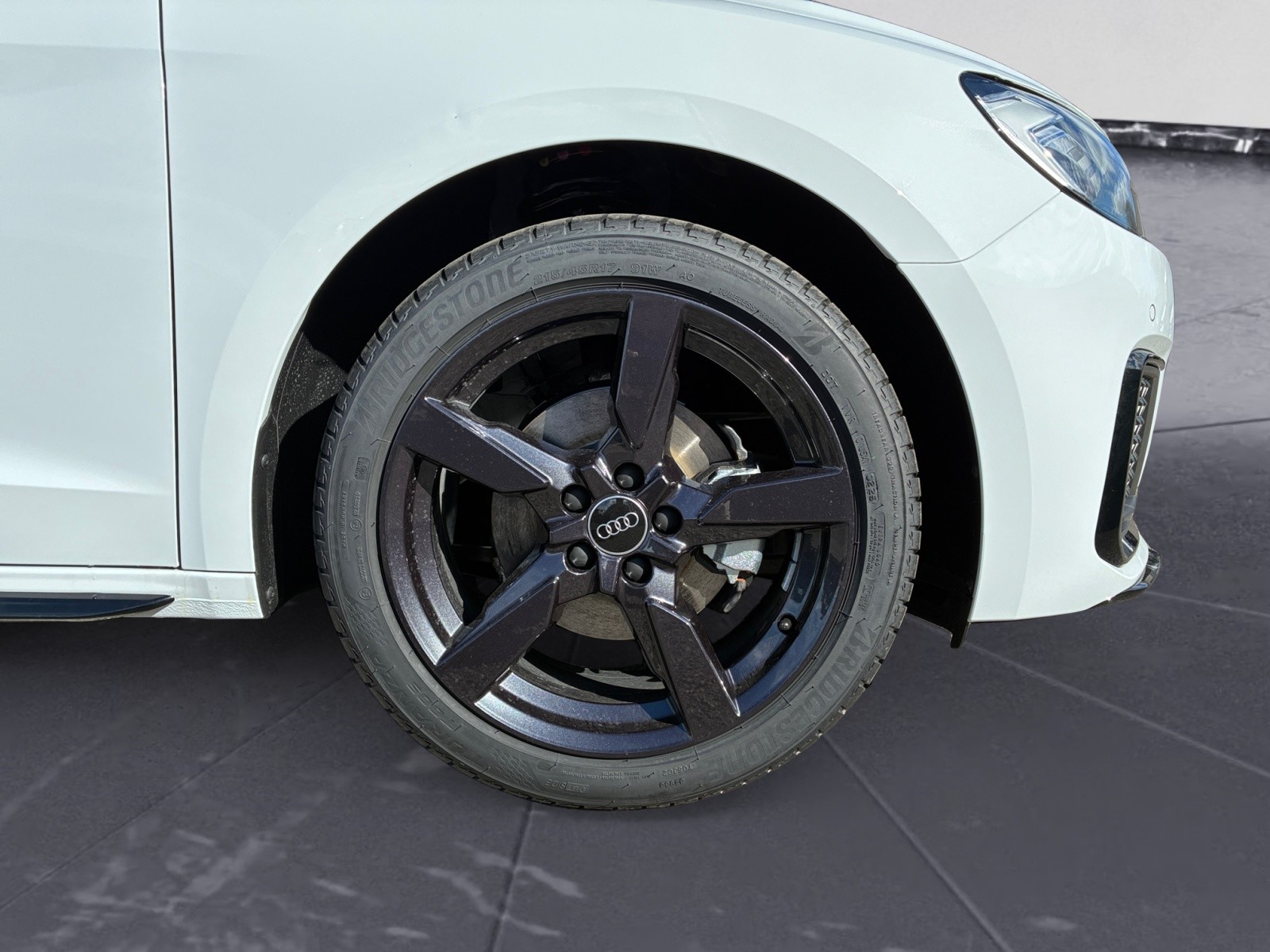 Audi - A1