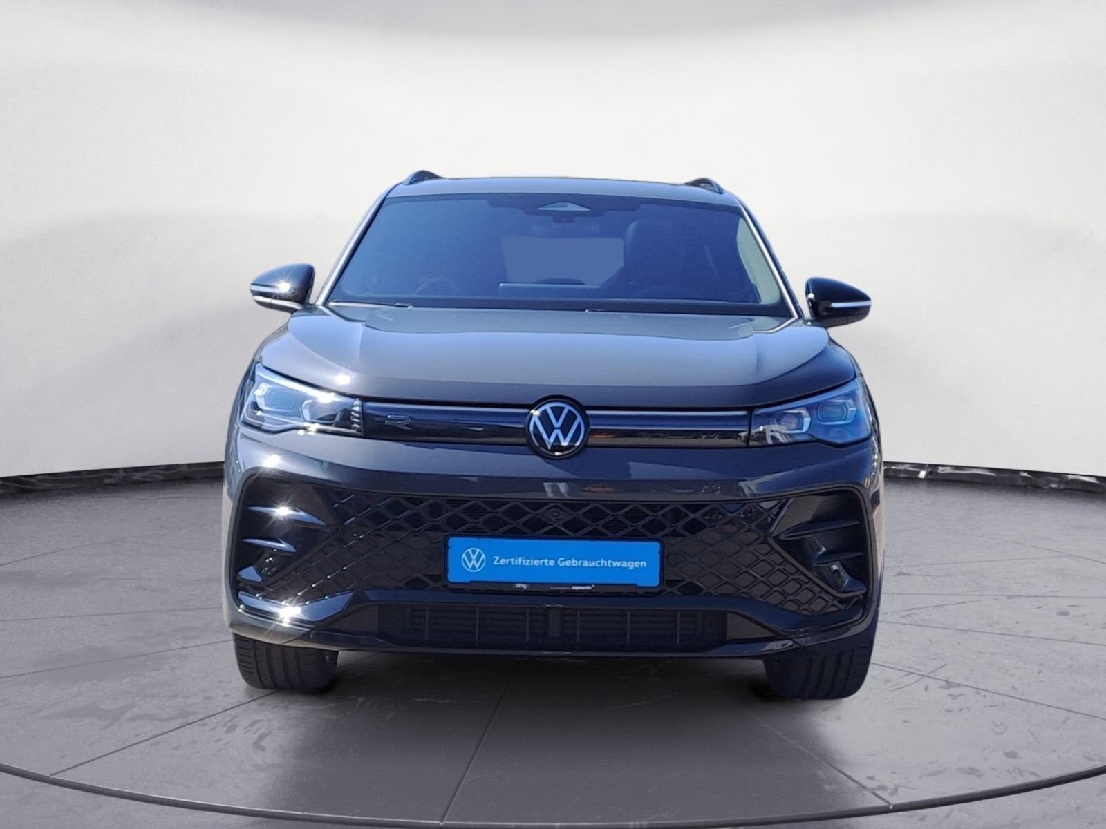 Volkswagen - Tiguan R-Line 2,0 TDI SCR 4M DSG