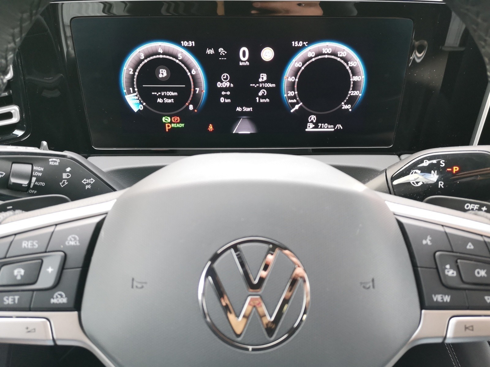Volkswagen - Tiguan 1.5 eTSI DSG R-LINE