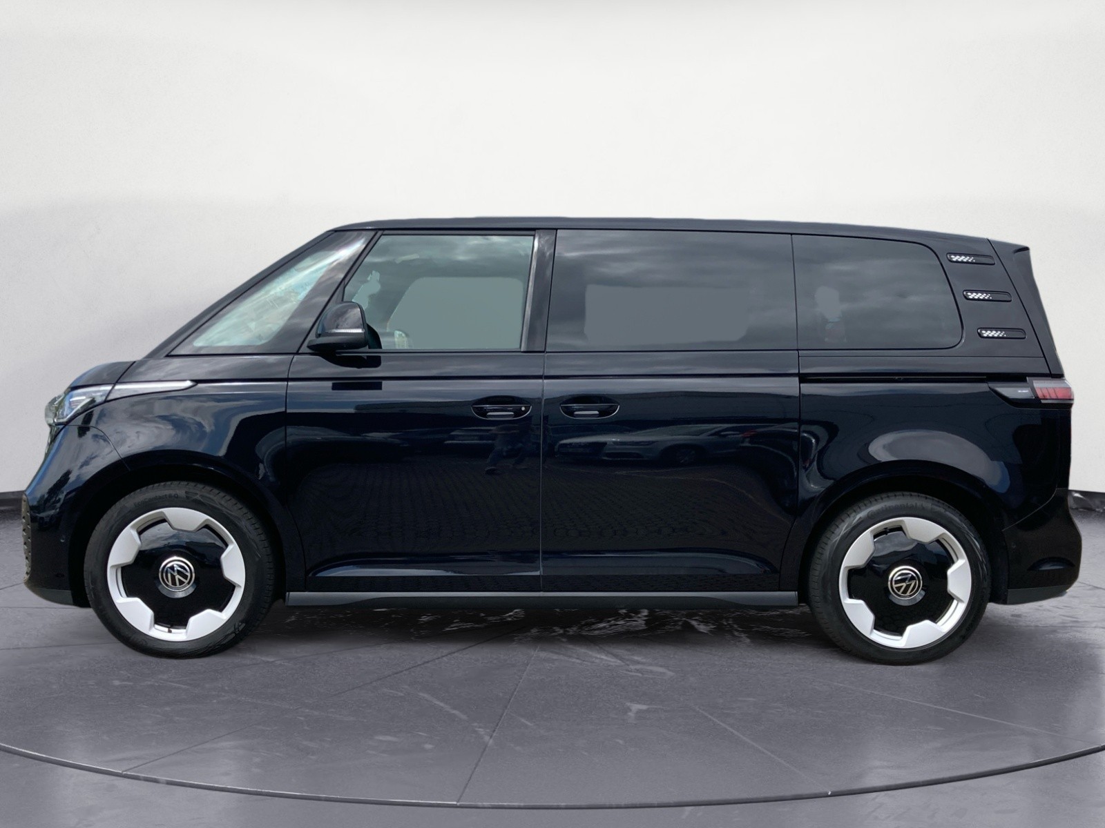 Volkswagen - ID. Buzz Pro Motor:   h Getriebe: 1-Gang-Automatikgetriebe Radstand: 2989 mm ,