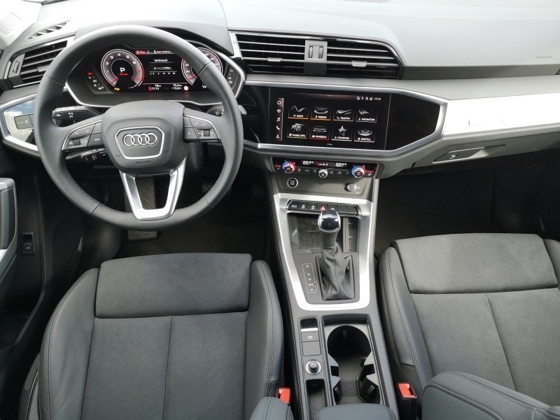 Audi - Q3 Sportback