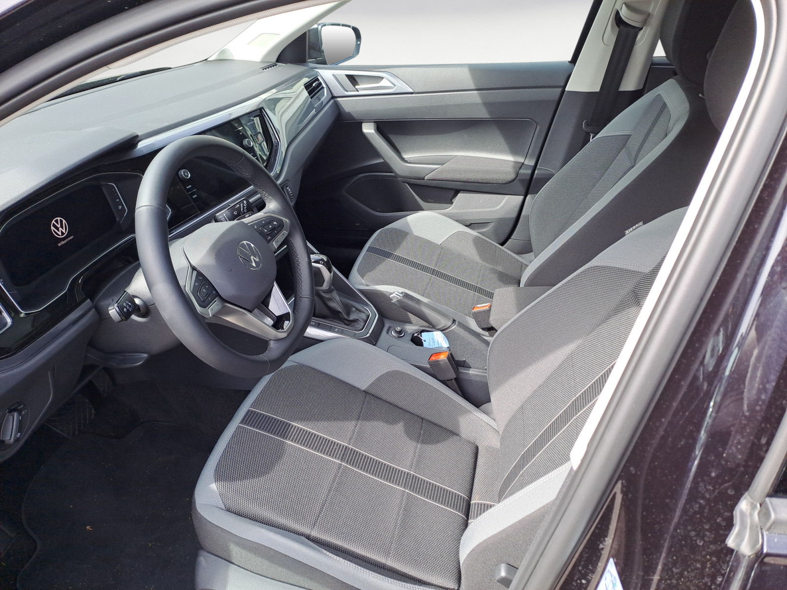 Volkswagen - Polo 1.0 TSI Style DSG