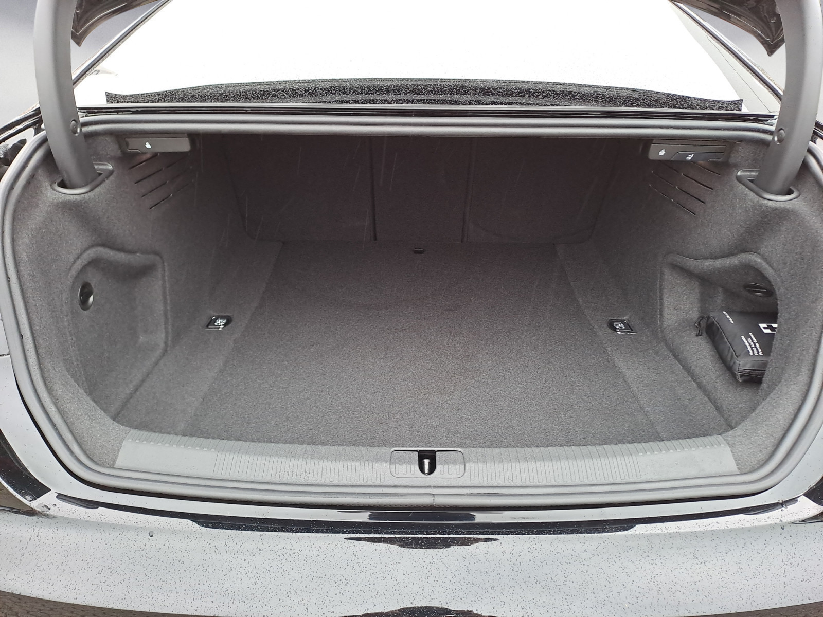 Audi - A5 Coupe advanced 40 TFSI