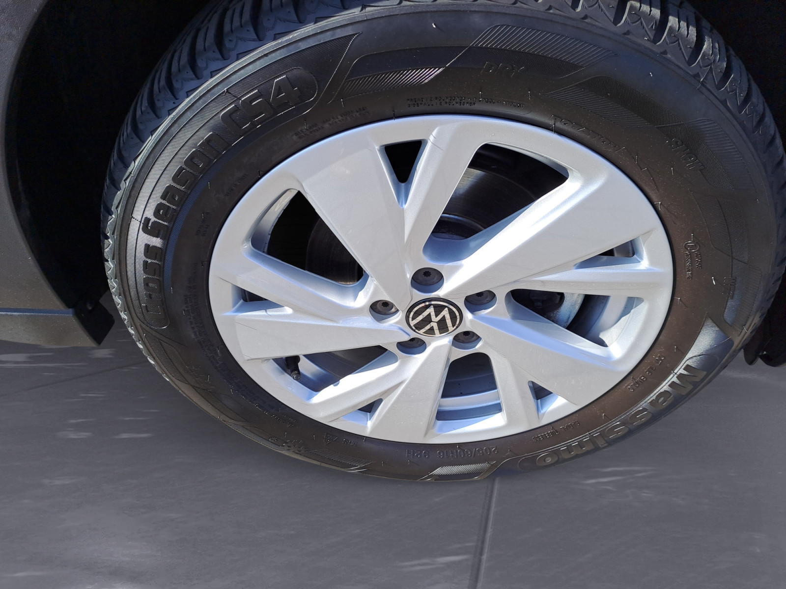 Volkswagen - Taigo 1.0 TSI OPF Life