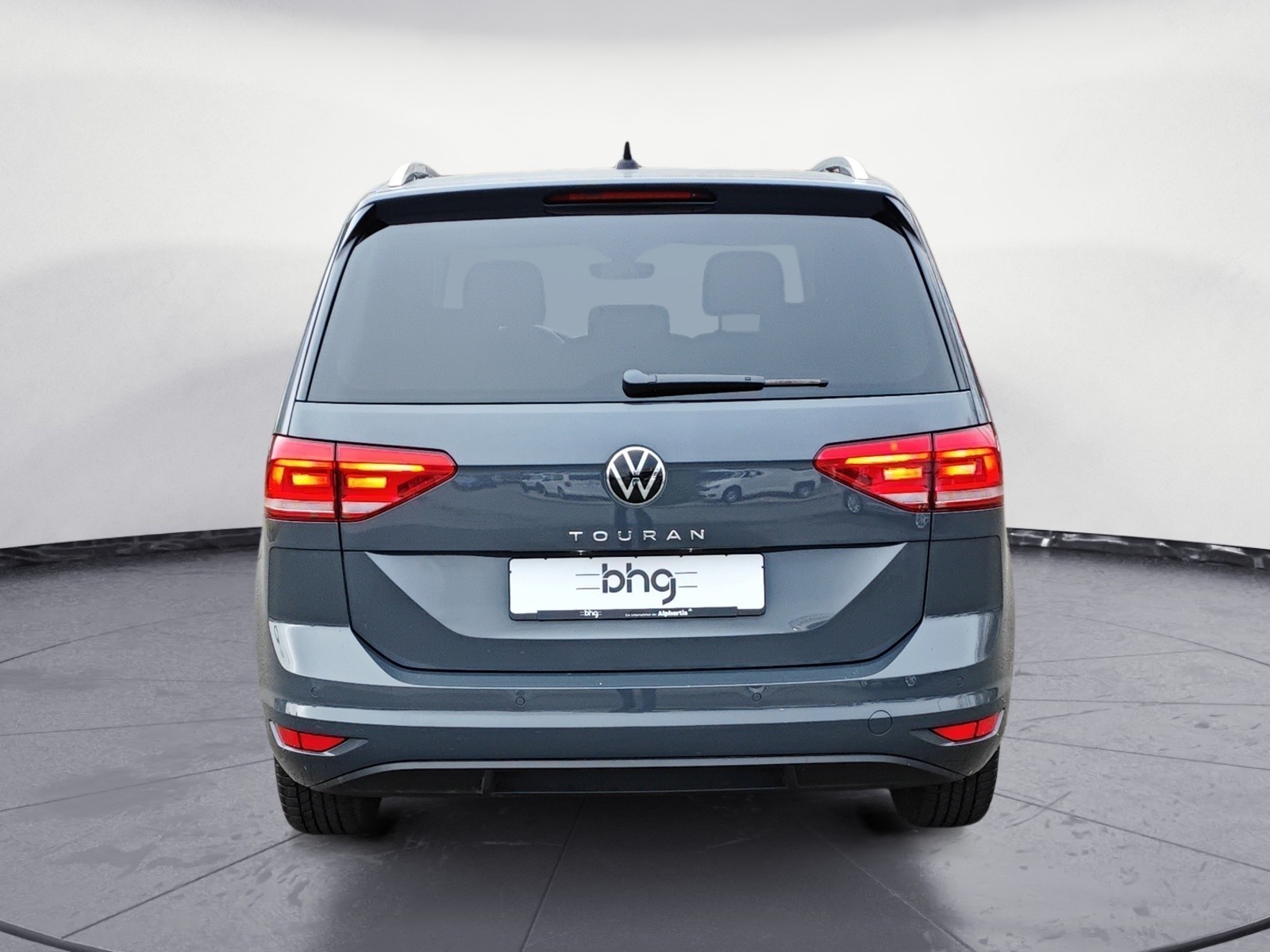 Volkswagen - Touran 1.5 TSI Move 7-Sitz; Navi, Verkehrszeich
