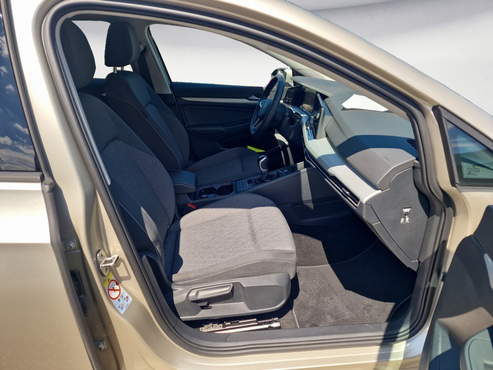 Volkswagen - Golf 1.5 TSI OPF Life