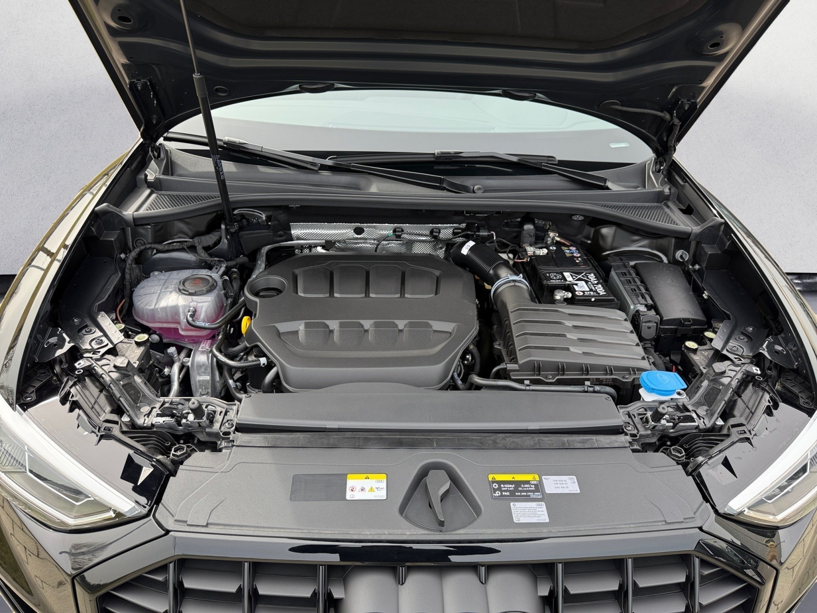 Audi - Q3 S line 45 TFSI quattro 180(245) kW(PS) S tronic