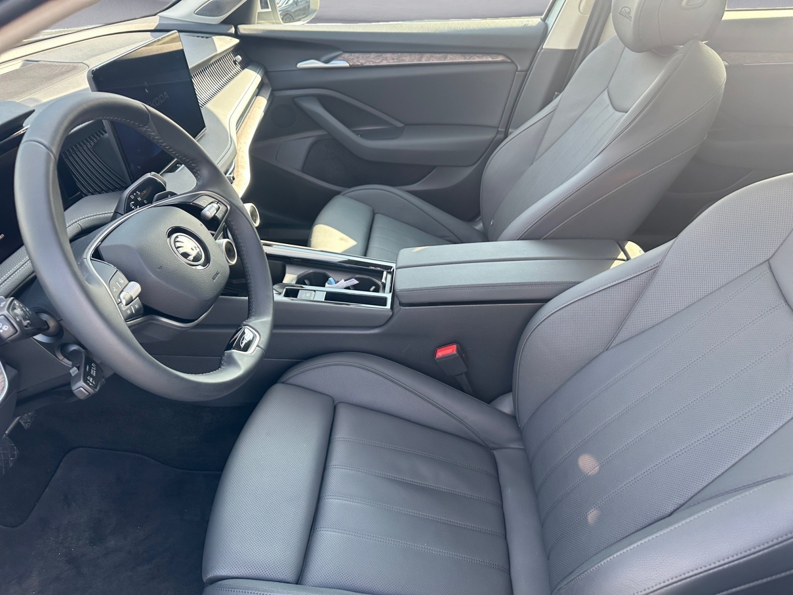 Skoda - Superb Combi 1.5 TSI mHEV DSG L&K