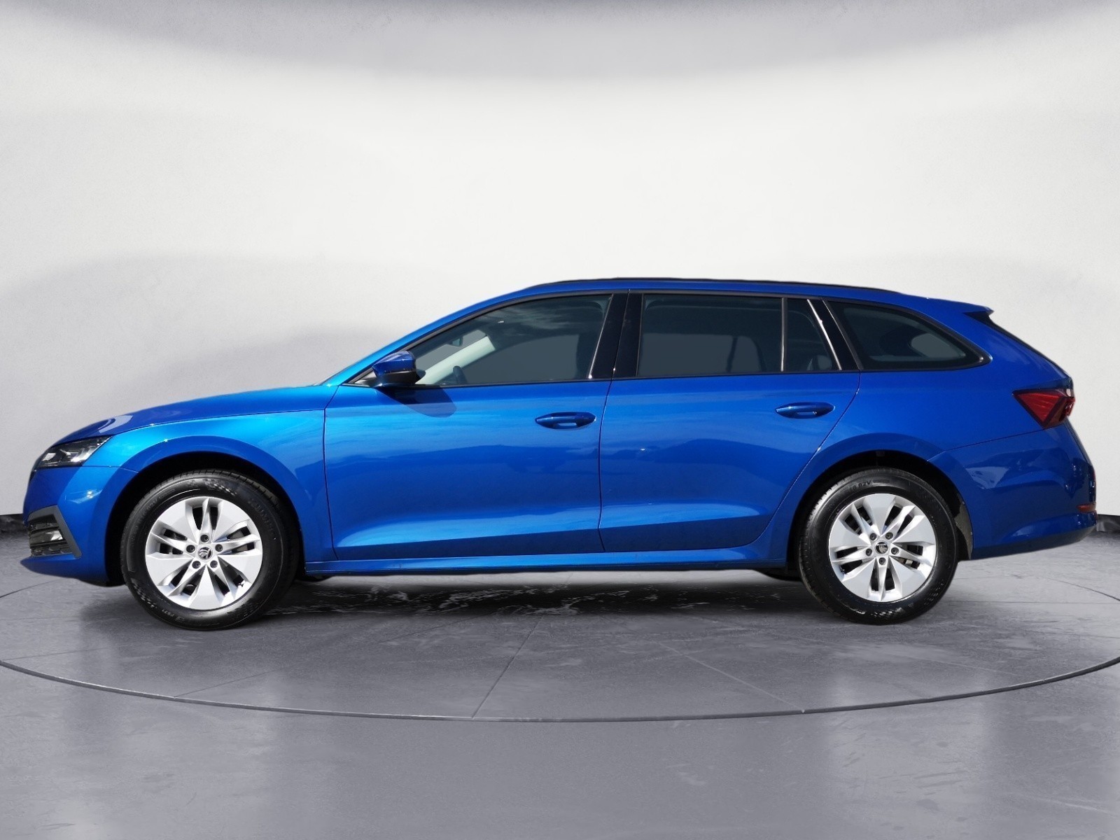 Skoda - Octavia Combi 2.0 TDI DSG Ambition