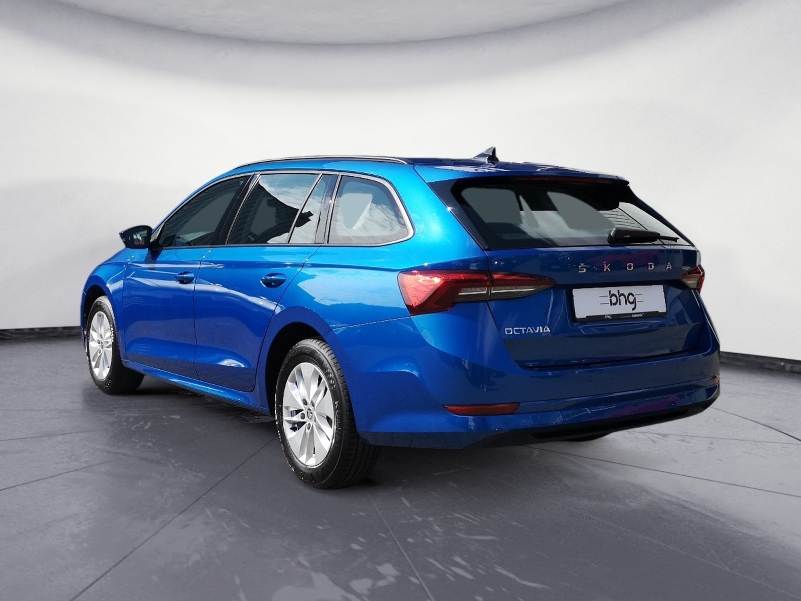 Skoda - Octavia Combi 2.0 TDI DSG Ambition