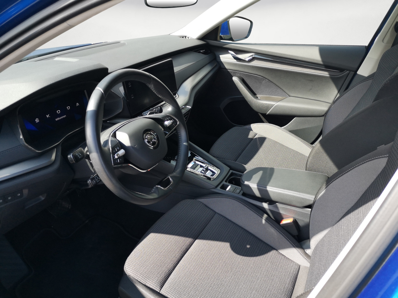 Skoda - Octavia Combi 2.0 TDI DSG Ambition