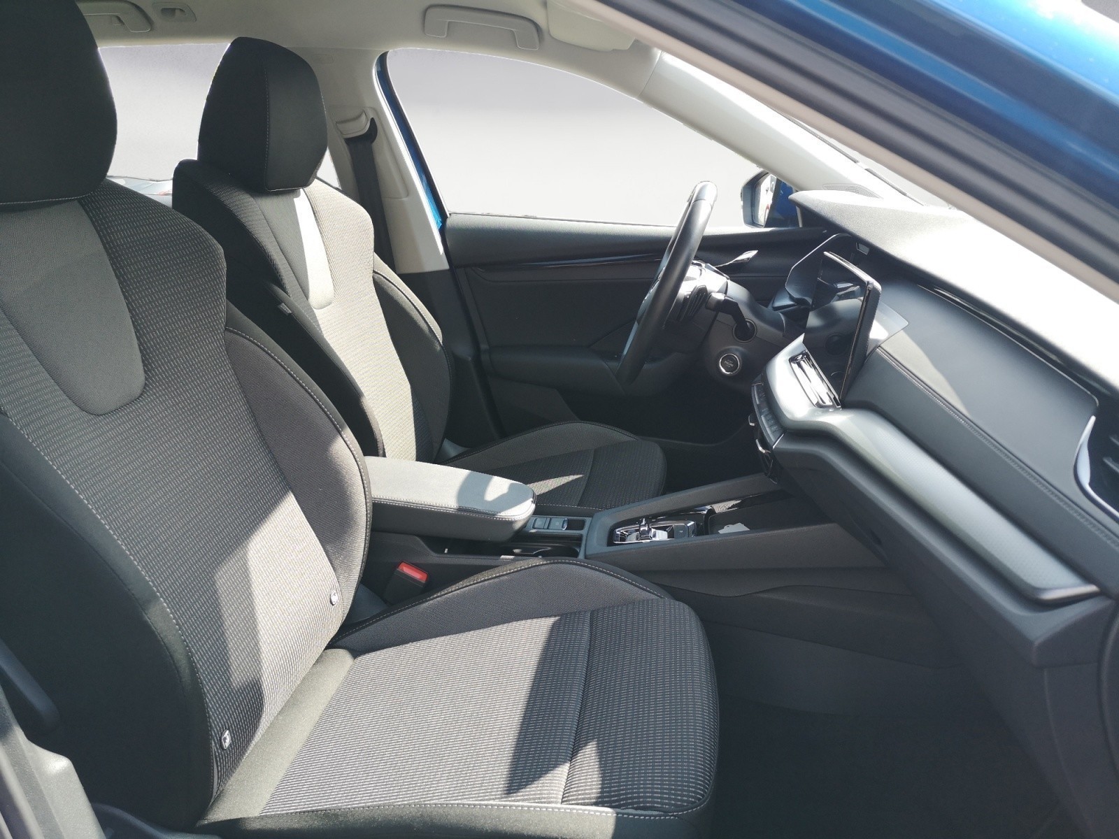 Skoda - Octavia Combi 2.0 TDI DSG Ambition