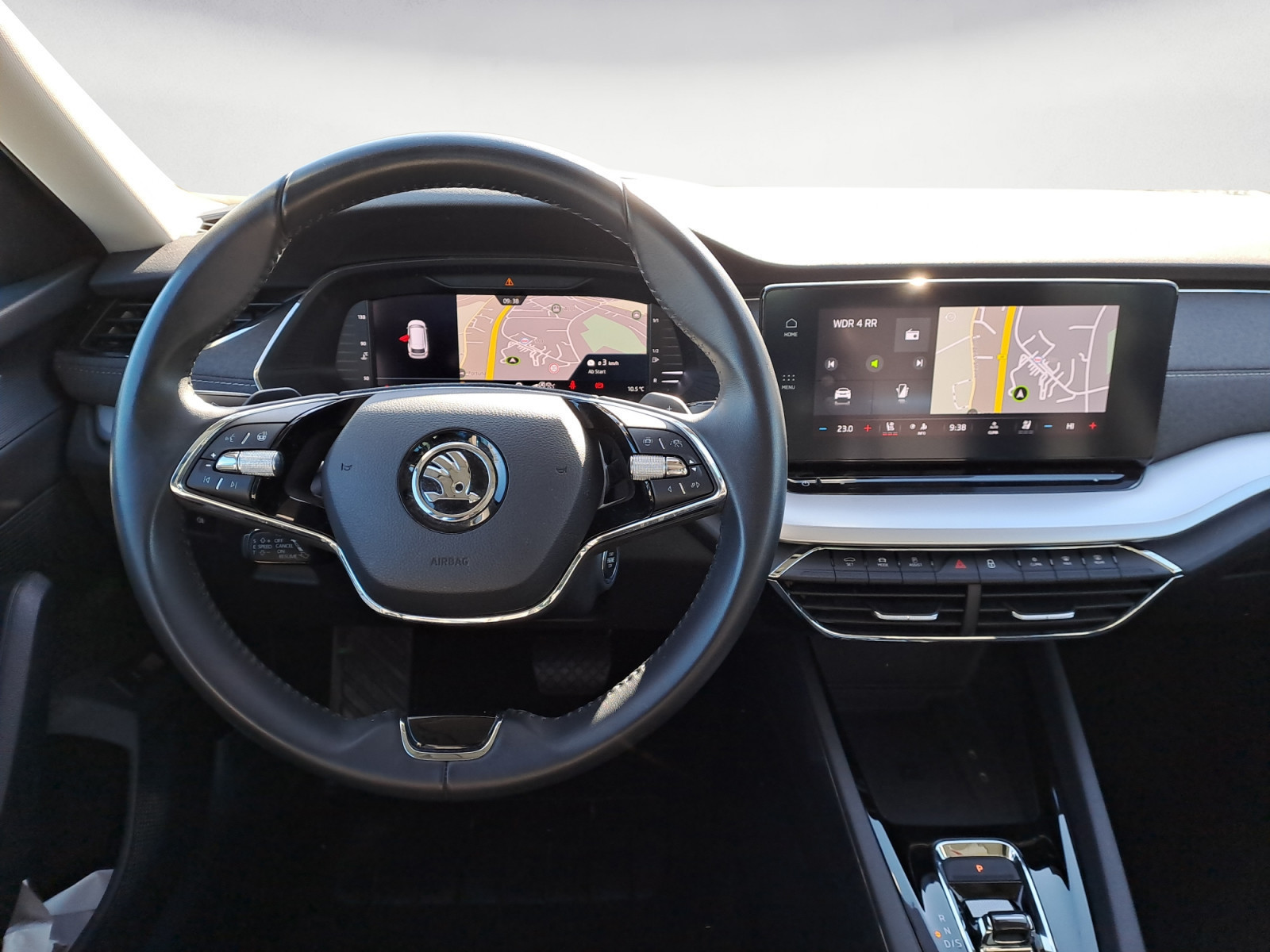 Skoda - Octavia Combi 2.0 TDI DSG Style