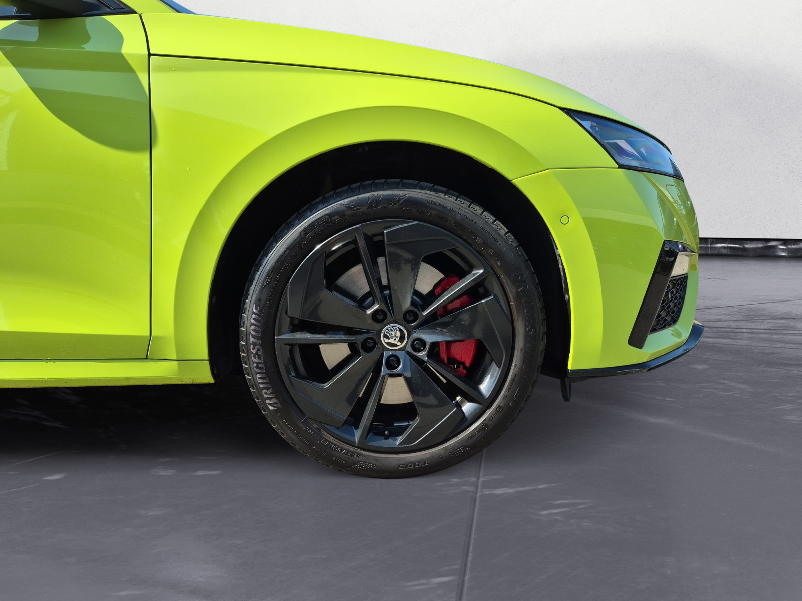 Skoda - Octavia Combi 1.4 TSI iV DSG RS