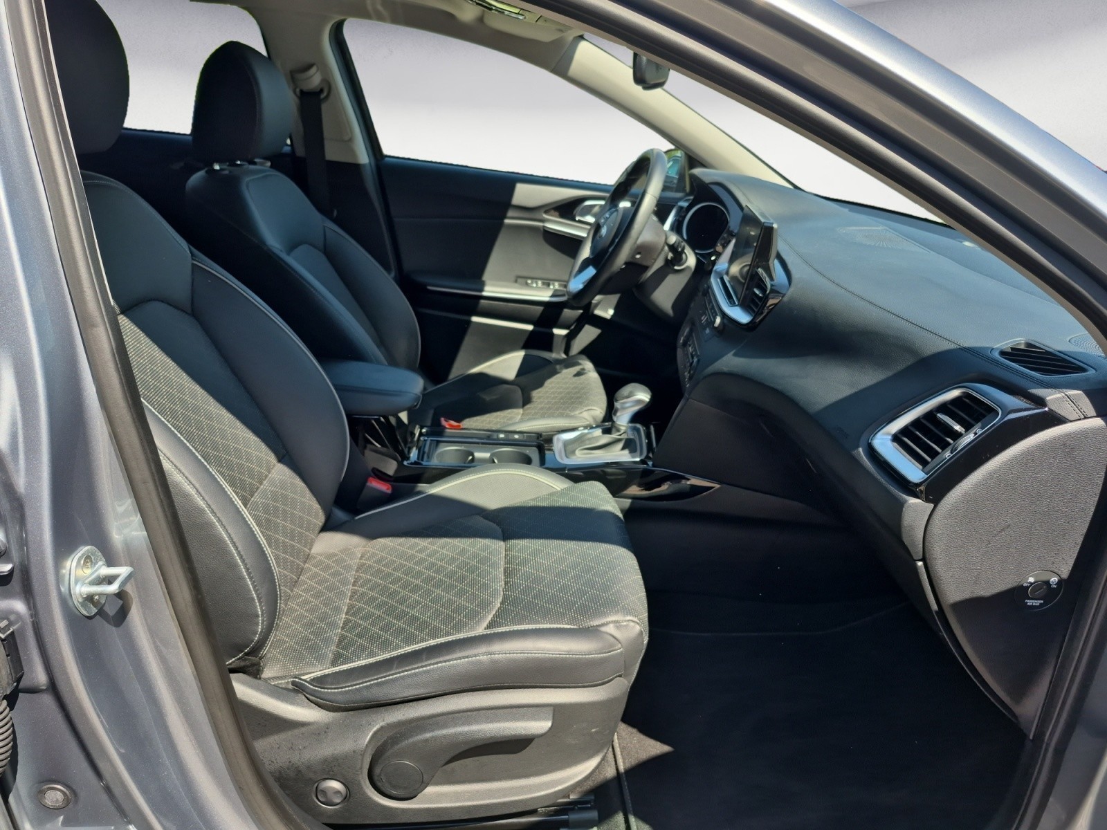 Kia - Ceed SW 1.6 CRDi DCT Vision