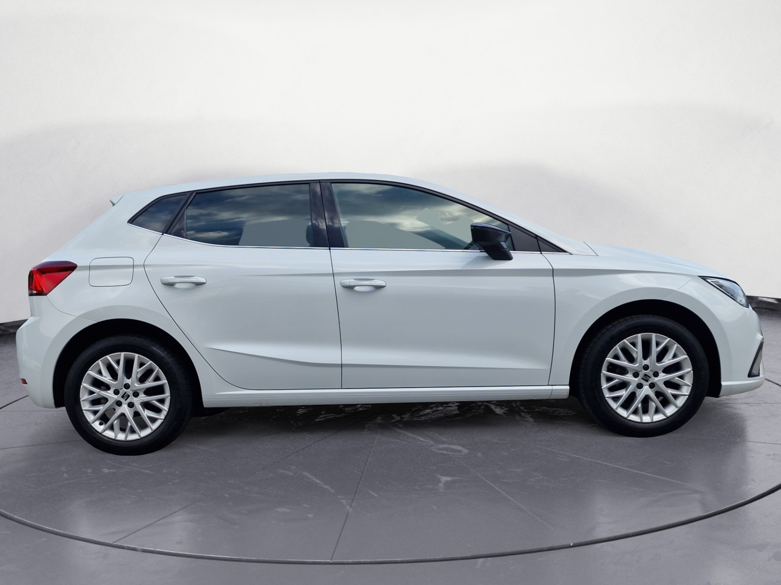 Seat - Ibiza 1.0 TSI S&S DSG XCELLENCE