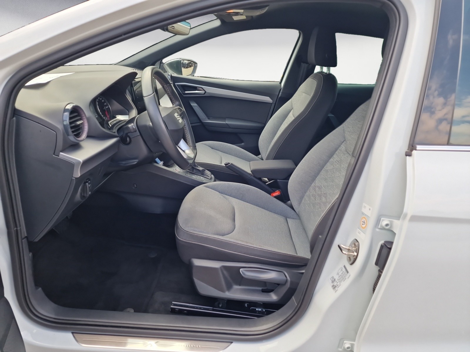 Seat - Ibiza 1.0 TSI S&S DSG XCELLENCE