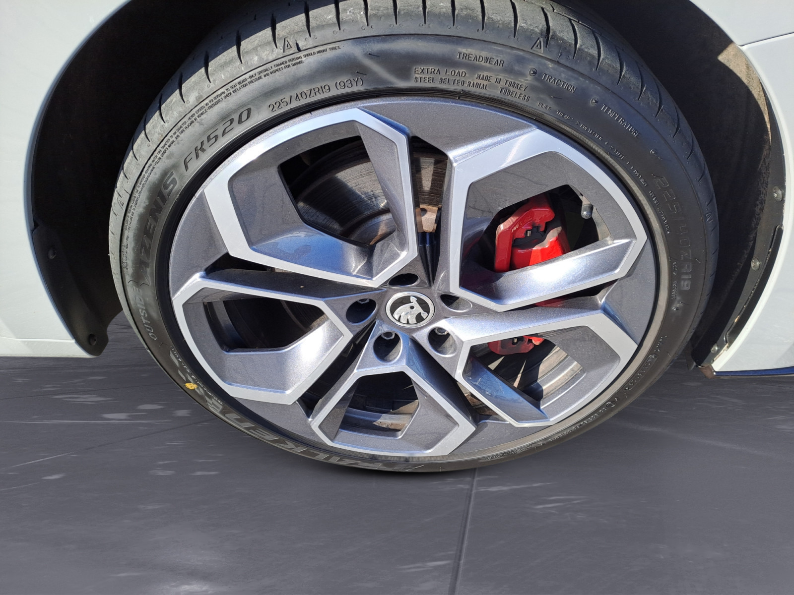 Skoda - Octavia Combi 1.4 TSI iV DSG RS First Edition