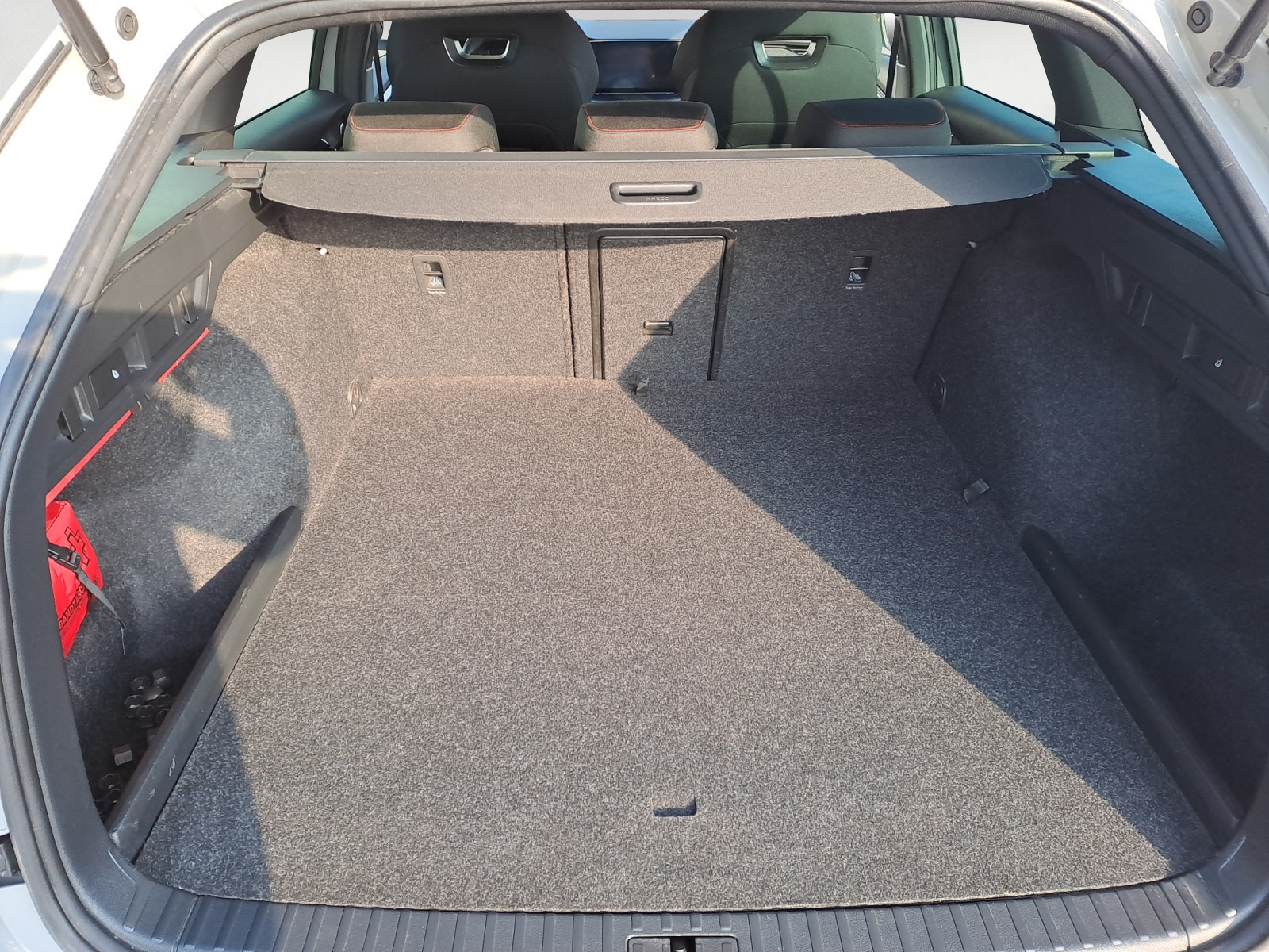 Skoda - Octavia Combi 1.4 TSI iV DSG RS First Edition