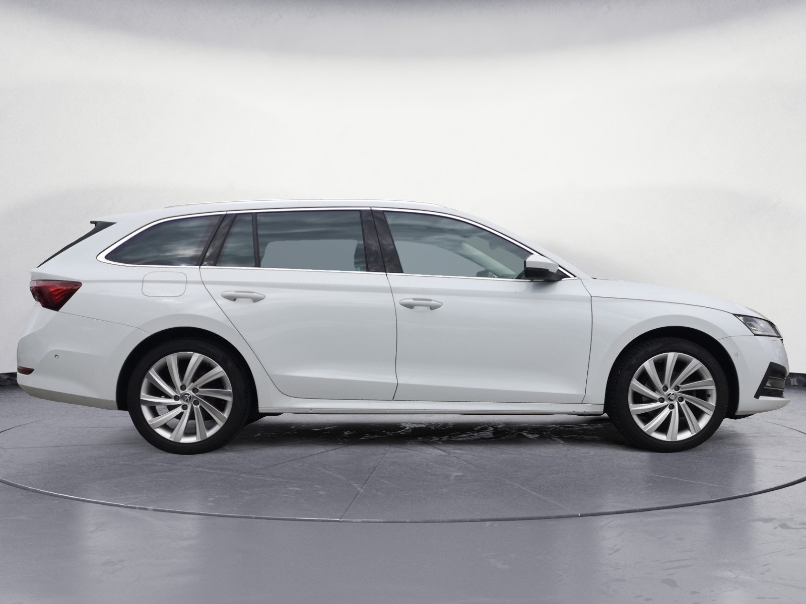 Skoda - Octavia