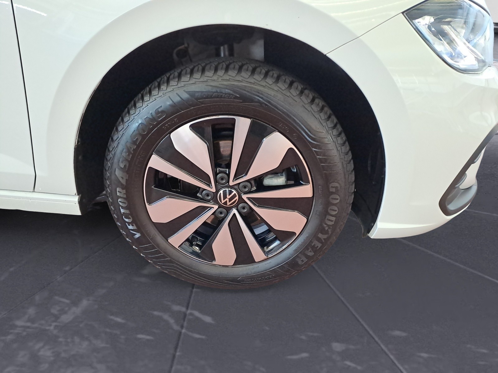 Volkswagen - Polo 1.0 TSI OPF DSG Move