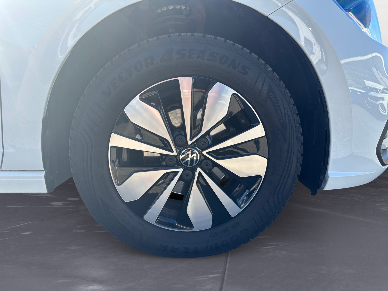 Volkswagen - Polo 1.0 TSI OPF DSG Move