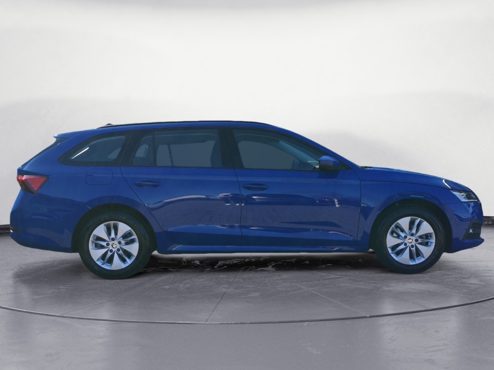 Skoda - Octavia Combi 1.5 TSI e-TEC DSG Ambition
