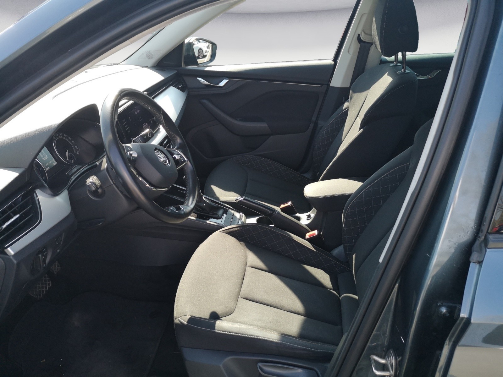 Skoda - Kamiq Drive 1,0 TSI DSG