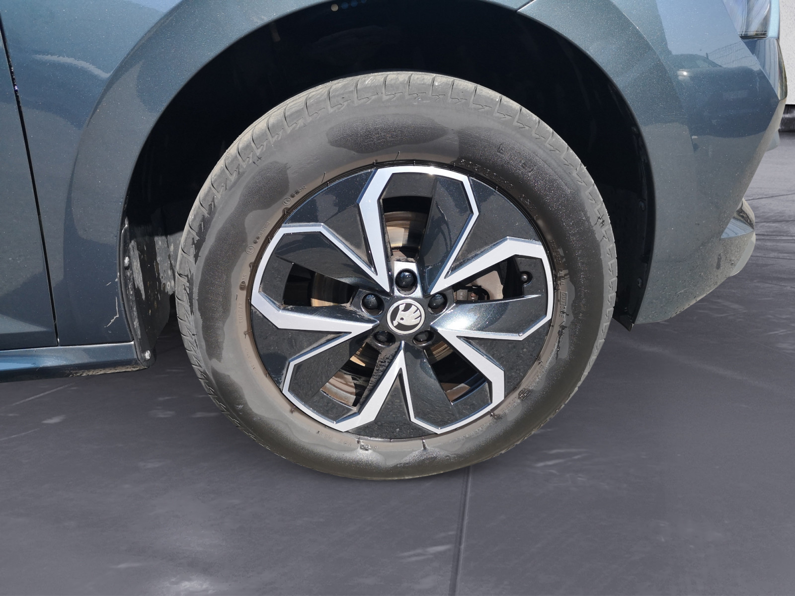 Skoda - Kamiq Drive 1,0 TSI DSG