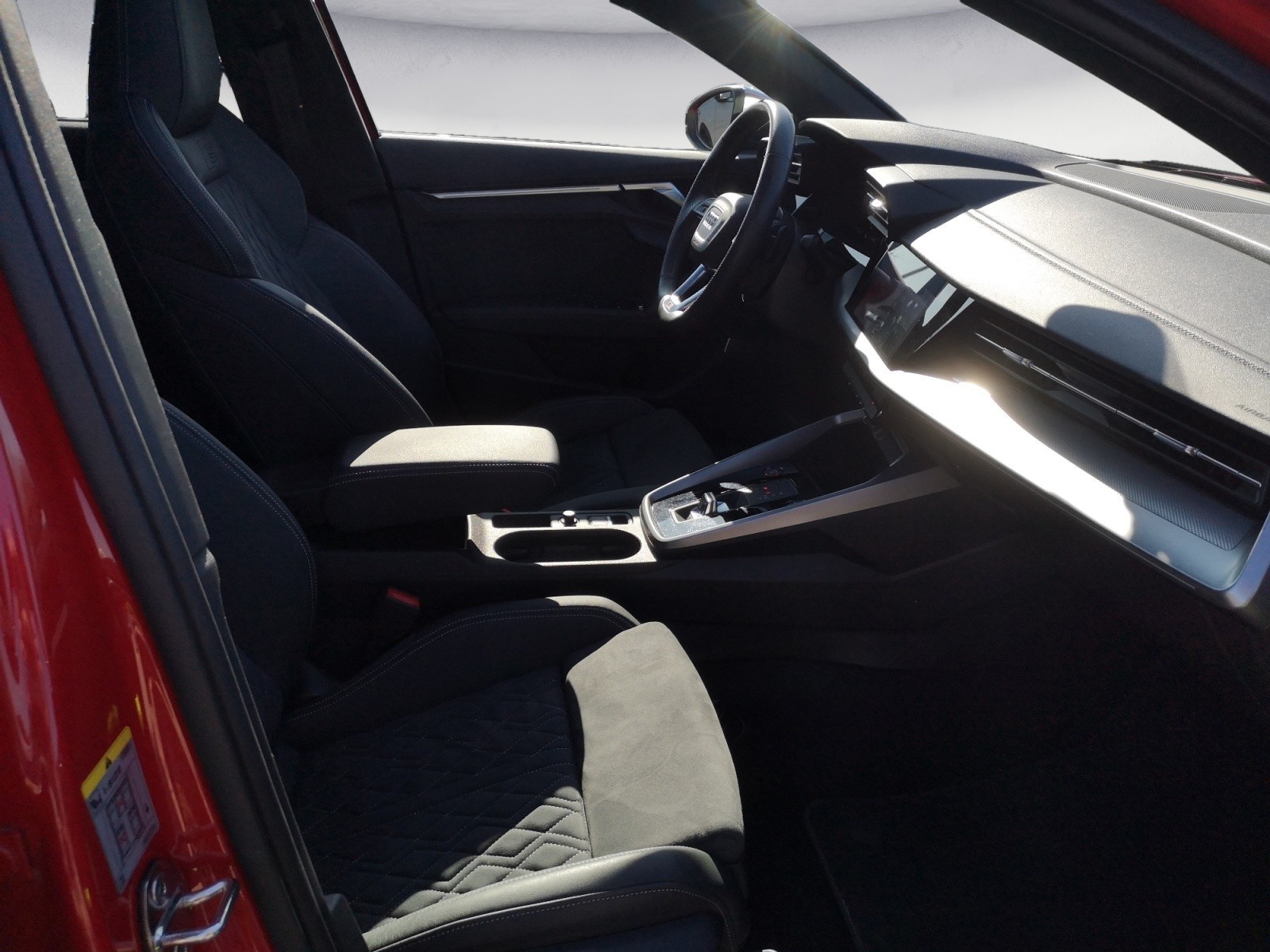 Audi - S3 TFSI Sportback quattro S tronic