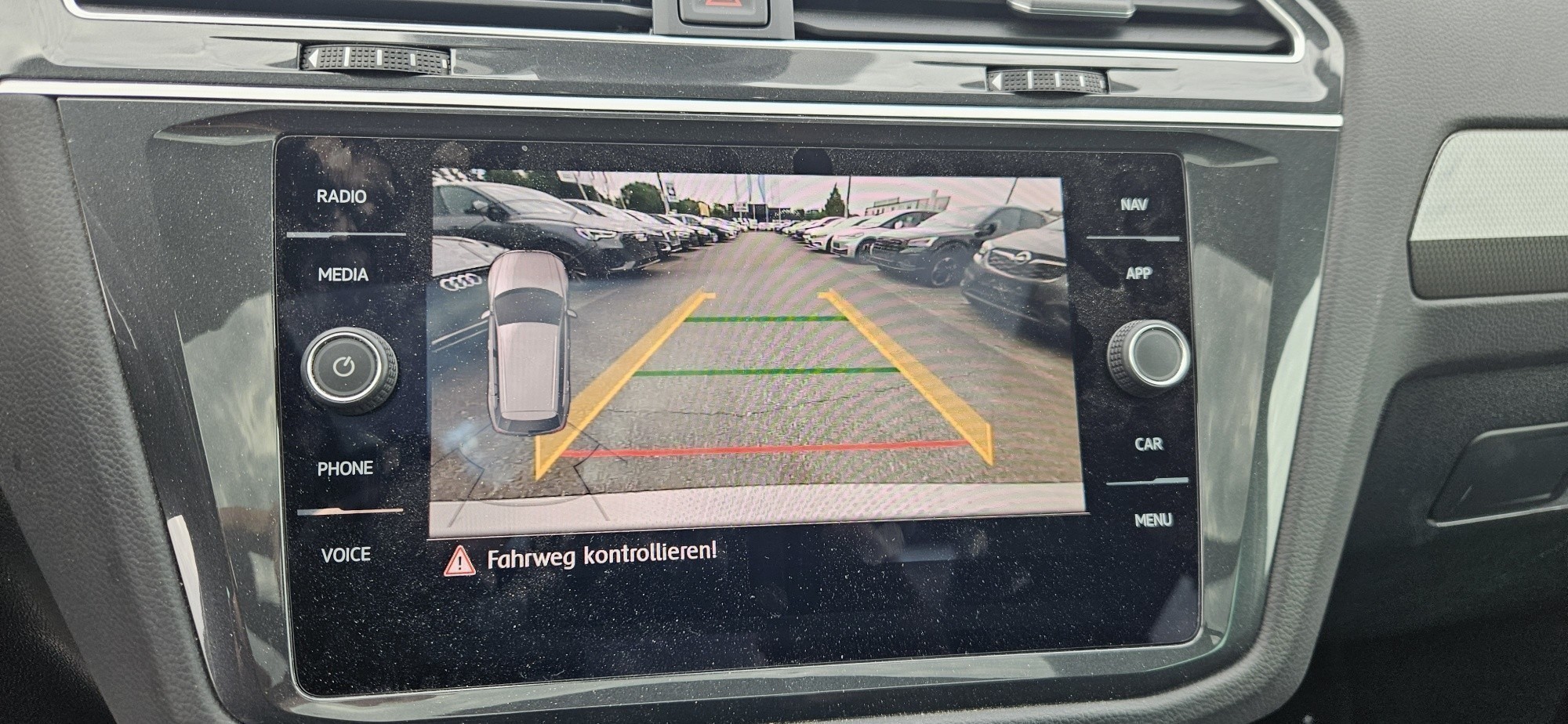 Volkswagen - Tiguan 2.0 TDI SCR DSG JOIN