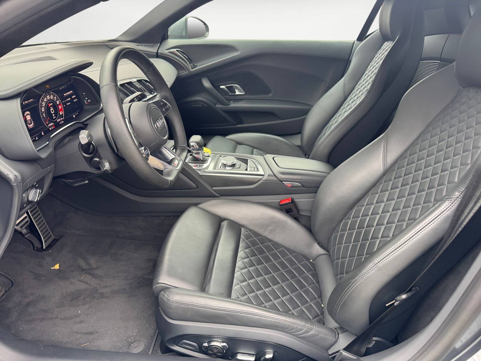 Audi - R8 V10 5.2 FSI RWD S tronic
