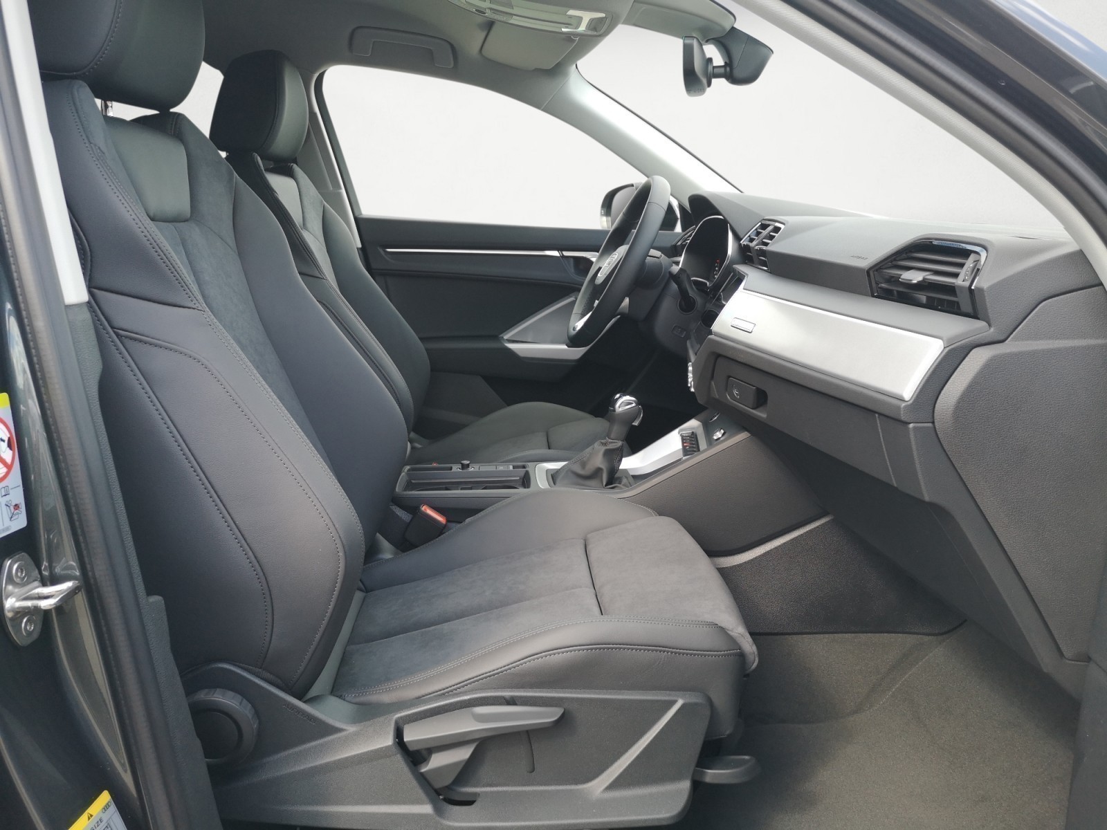 Audi - Q3