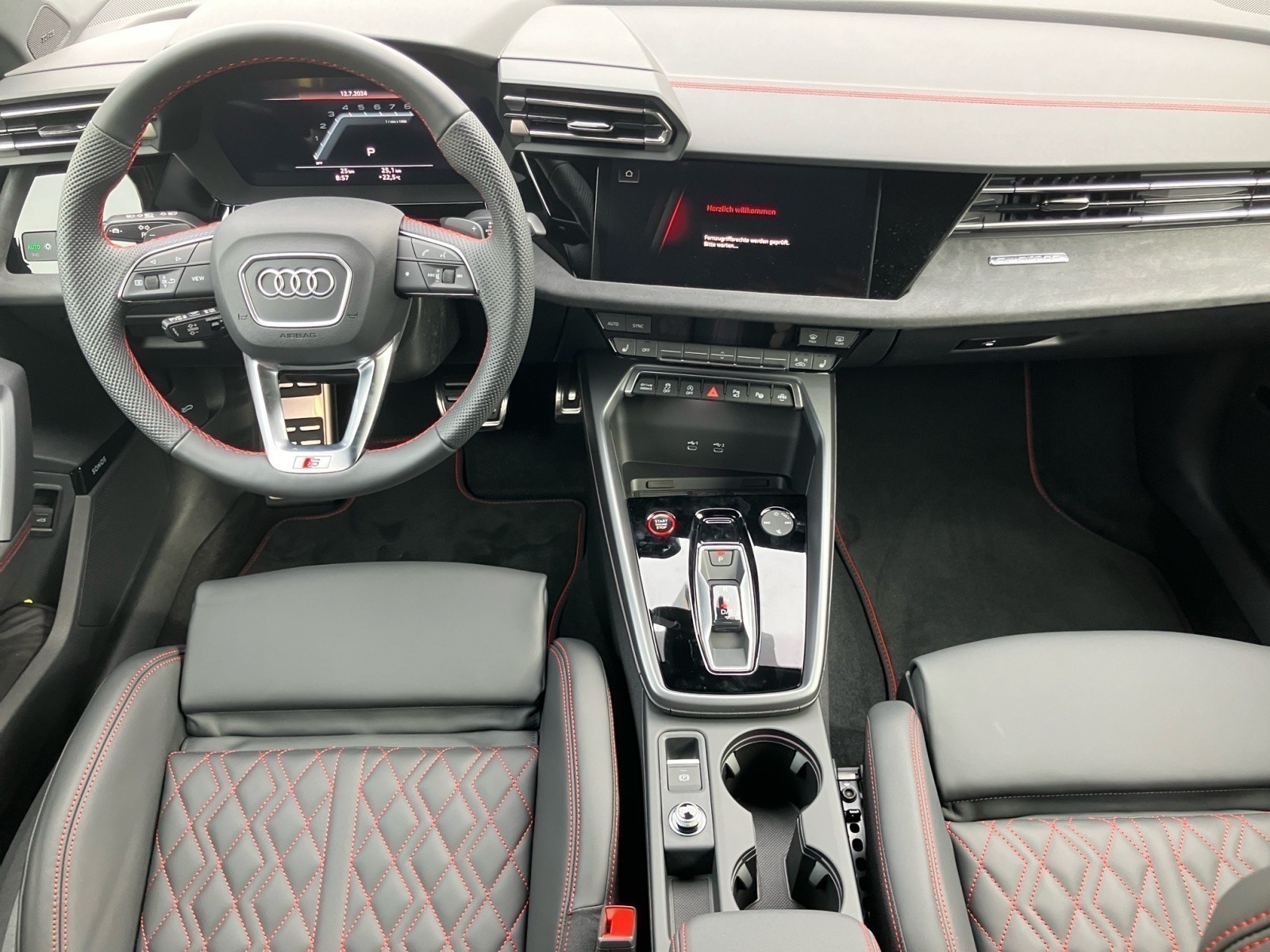 Audi - S3 Limousine TFSI