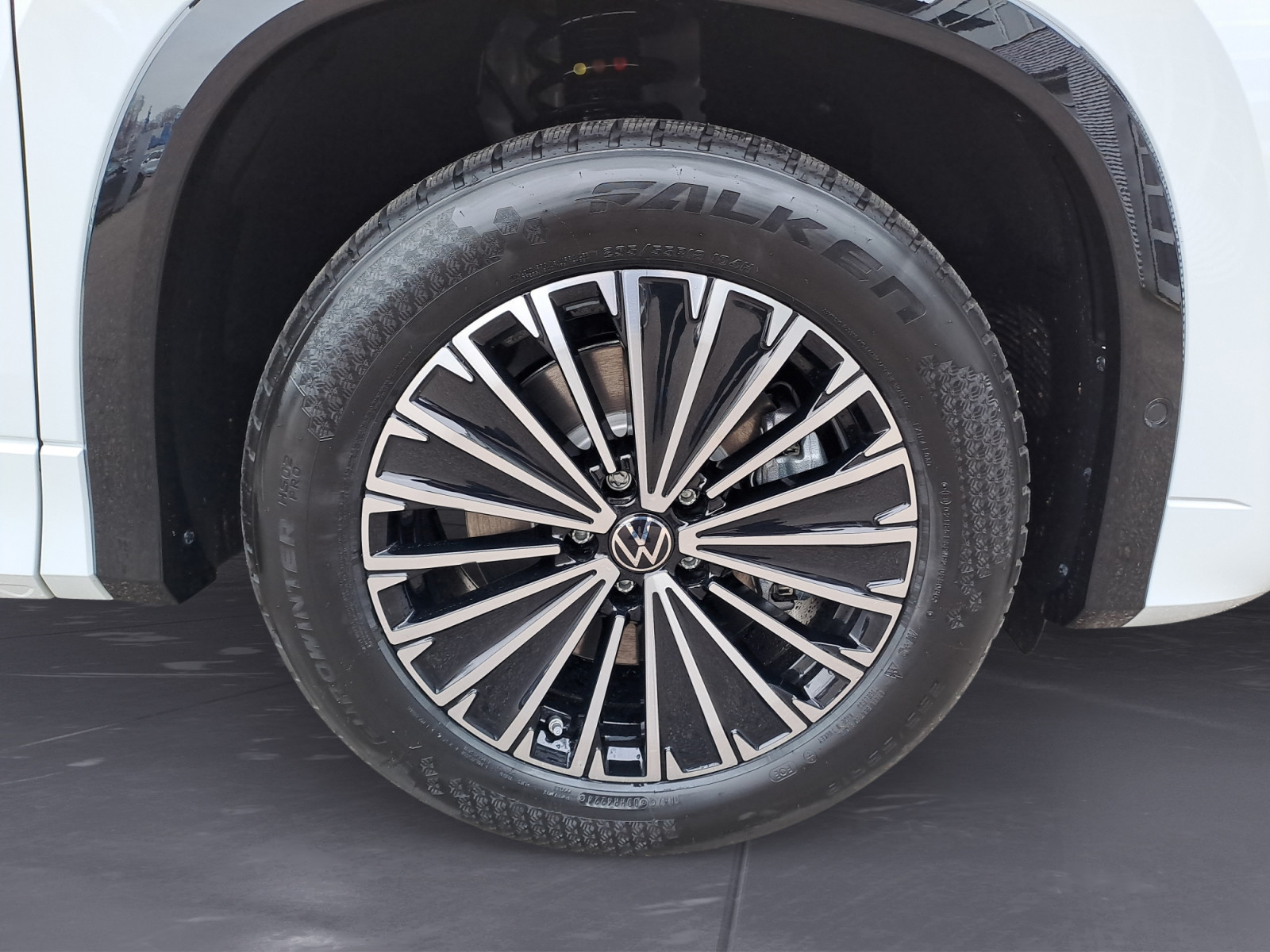 Volkswagen - Tayron R-Line 2,0 l TDI SCR 4MOTION  7-Gang-Doppelkupplungsgetrie be DSG