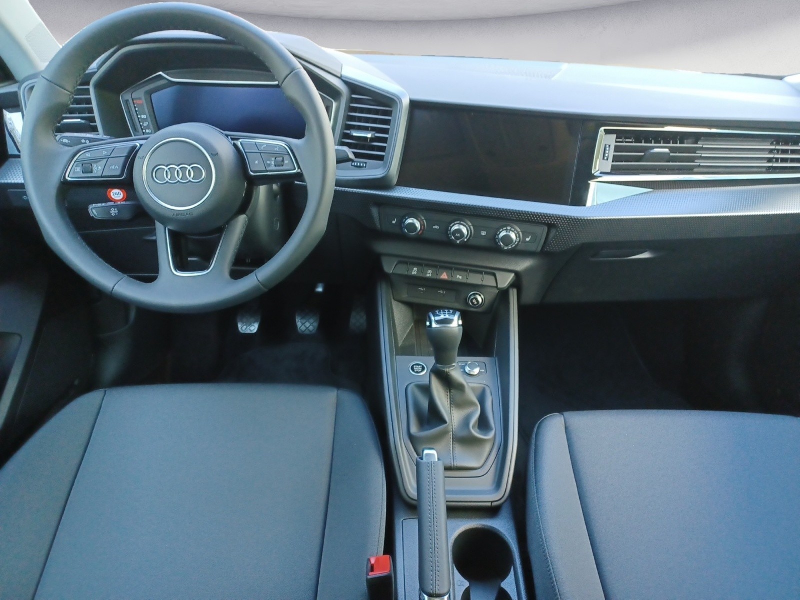 Audi - A1 Sportback advanced 25 TFSI 70(95 ) kW(PS) Schaltgetriebe