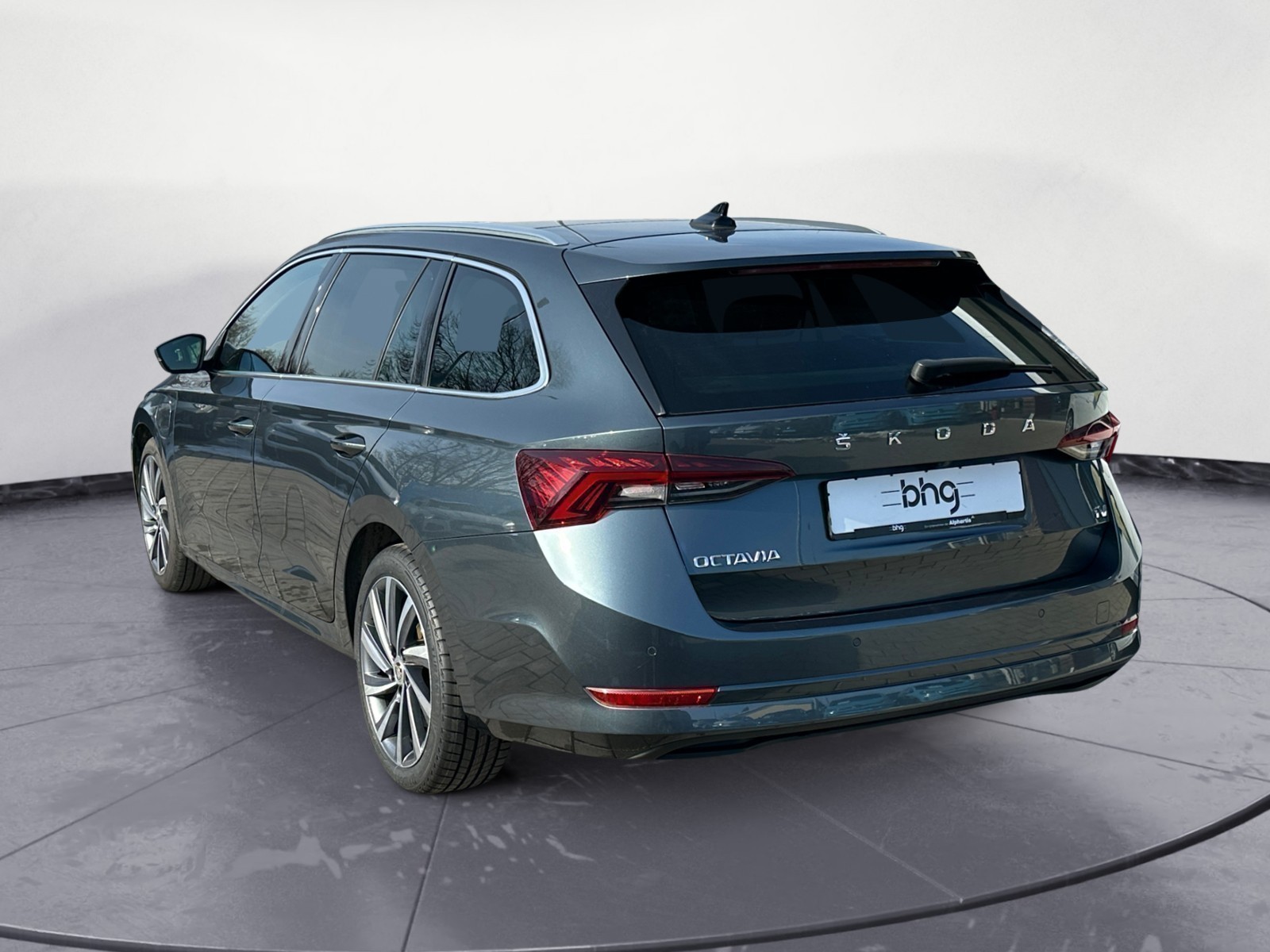 Skoda - Octavia Combi 1.4 TSI iV DSG Style