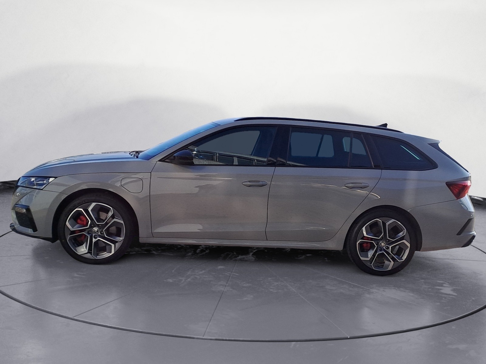 Skoda - Octavia Combi 1.4 TSI iV DSG RS First Edition