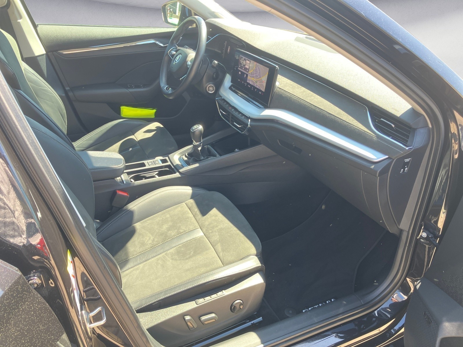 Skoda - Octavia Combi 1.5 TSI Style