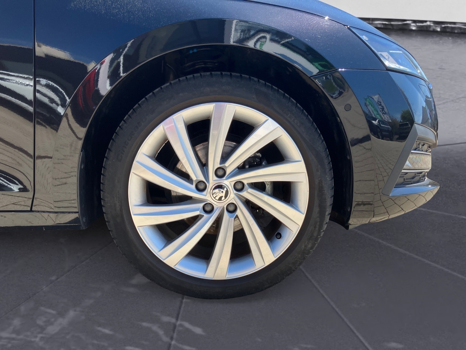 Skoda - Octavia Combi 1.5 TSI Style