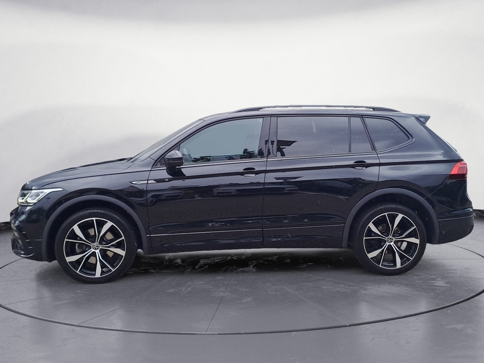 Volkswagen - Tiguan Allspace R-Line 2,0 l TDI SCR 4MO