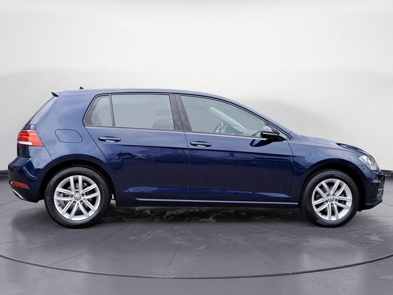 Volkswagen - Golf 1.0 TSI *COMFORTLINE*