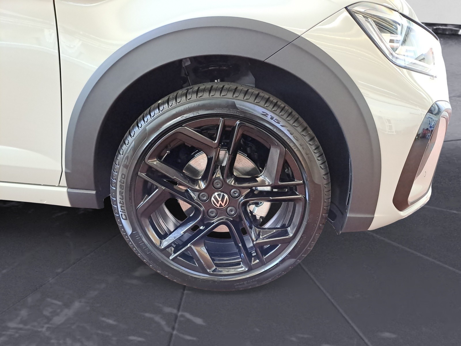Volkswagen - Taigo R-Line 1,5 l TSI OPF  (150 P S) 7-Gang-Doppelkupplungsgetriebe DSG