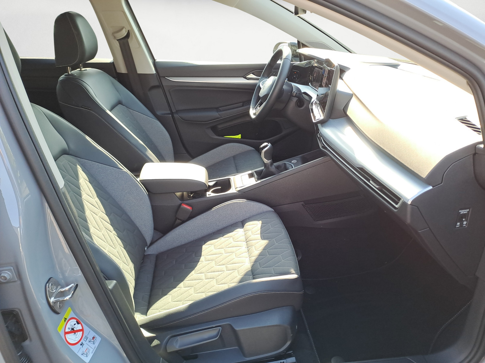 Volkswagen - Golf 1.5 TSI OPF GOAL