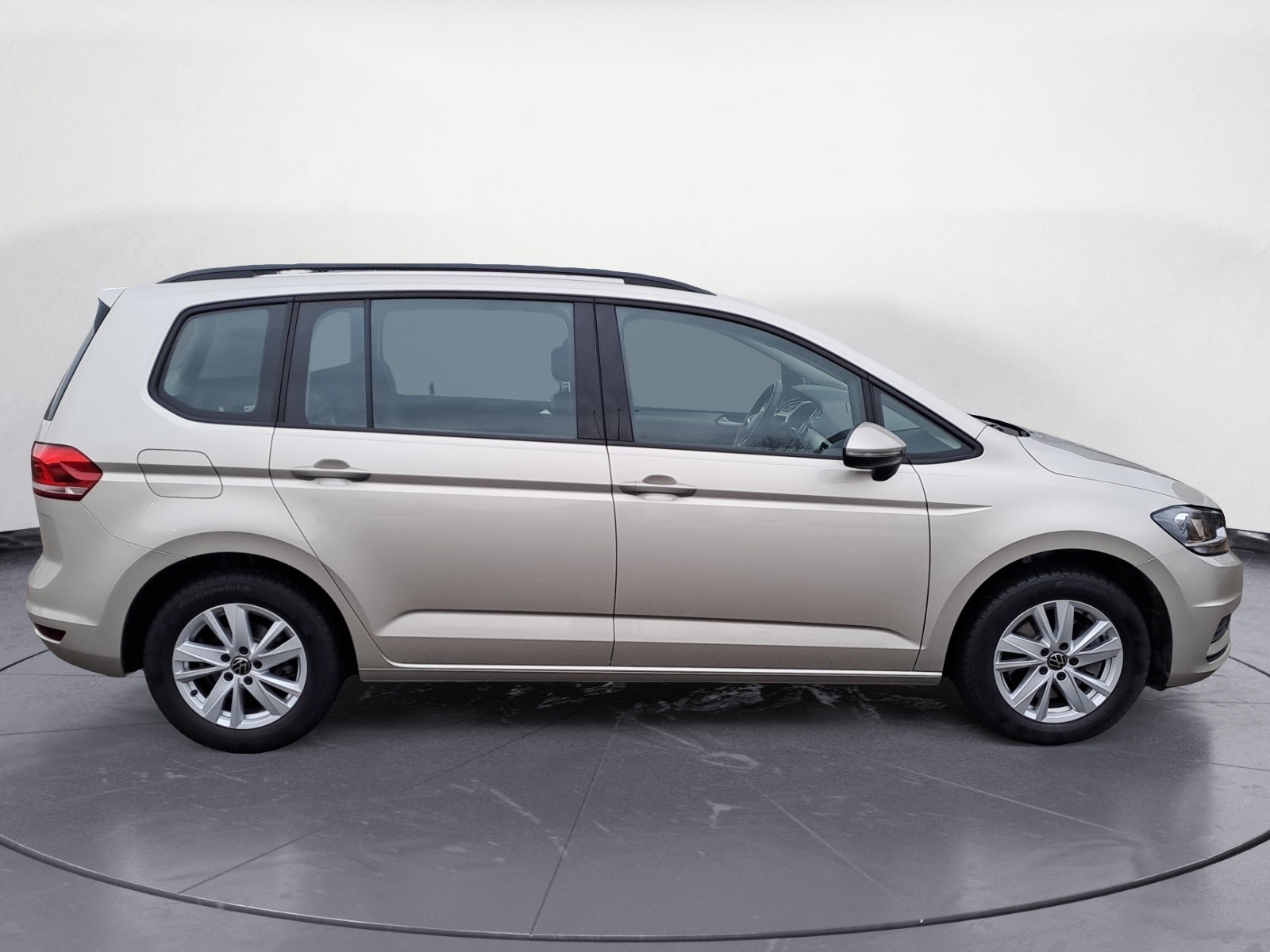 Volkswagen - Touran