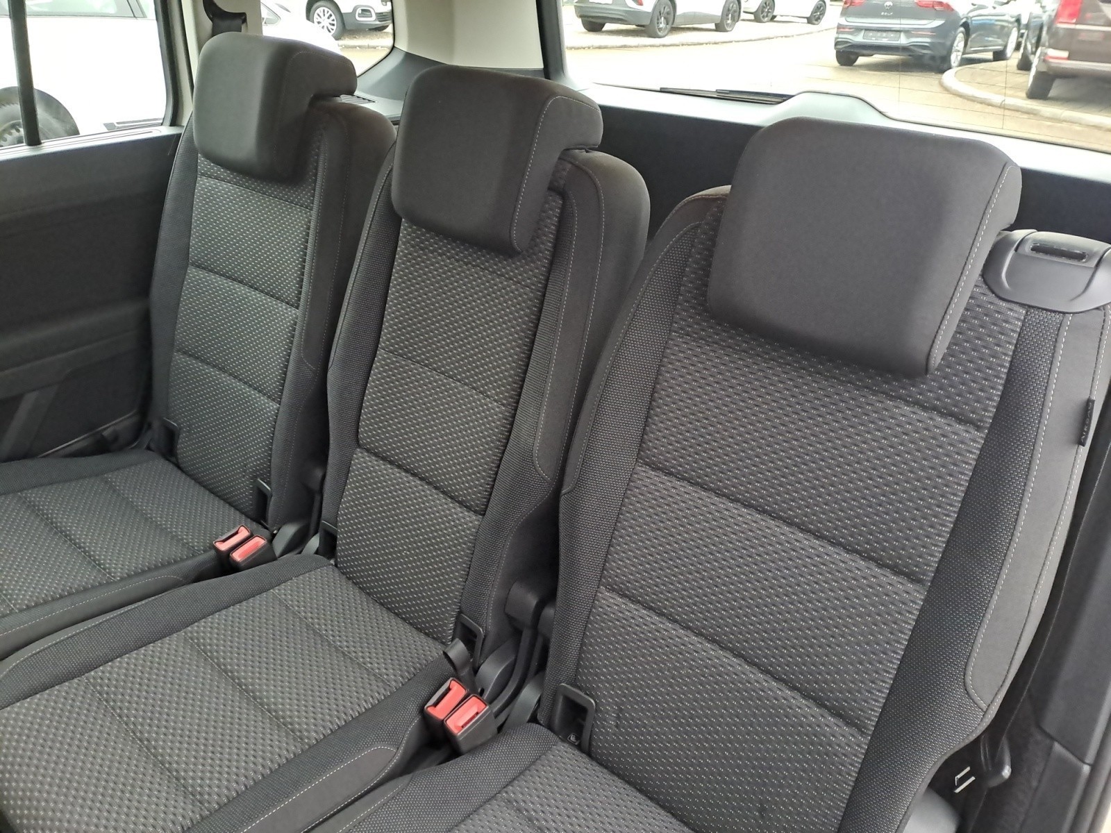 Volkswagen - Touran