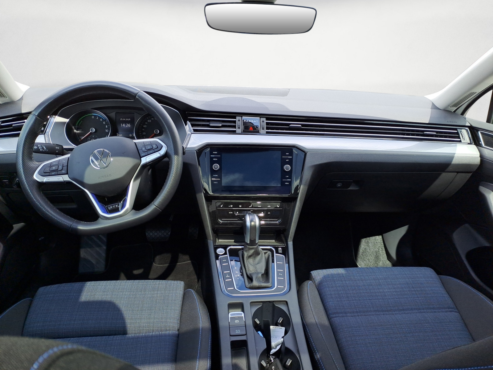 Volkswagen - Passat Variant 1.4 TSI Plug-In-Hybrid DSG GTE