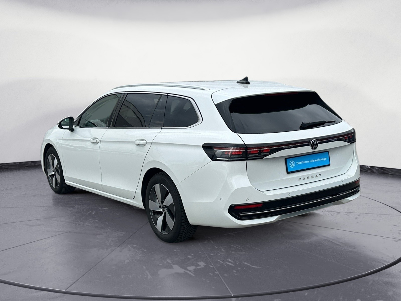 Volkswagen - Passat Variant 2.0 TDI SCR DSG Elegance