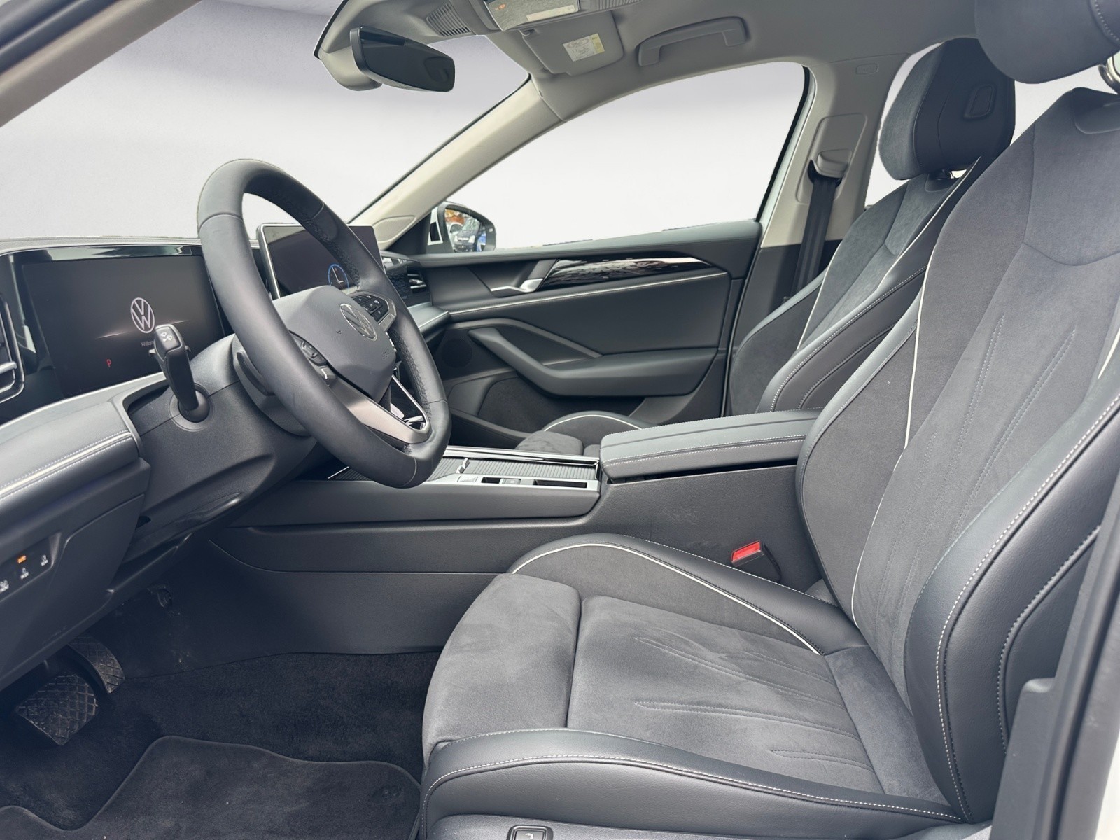 Volkswagen - Passat Variant 2.0 TDI SCR DSG Elegance